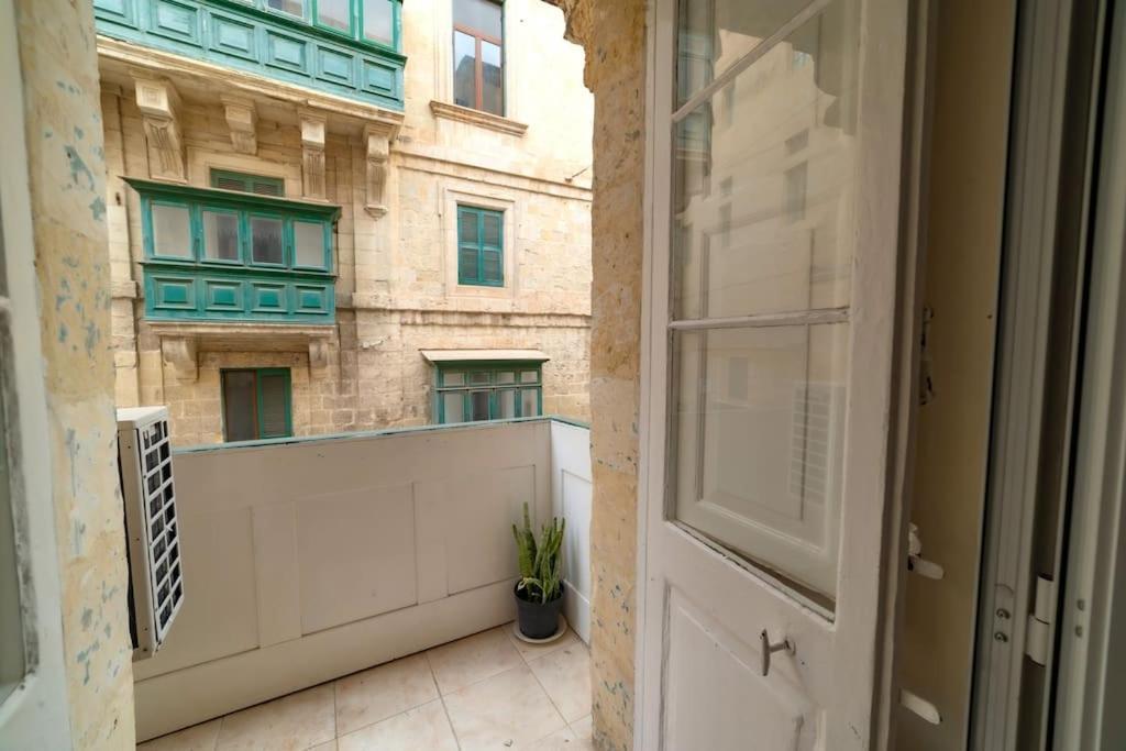 Jbo- Joette'S Bliss Oasis Apartment Valletta Bagian luar foto